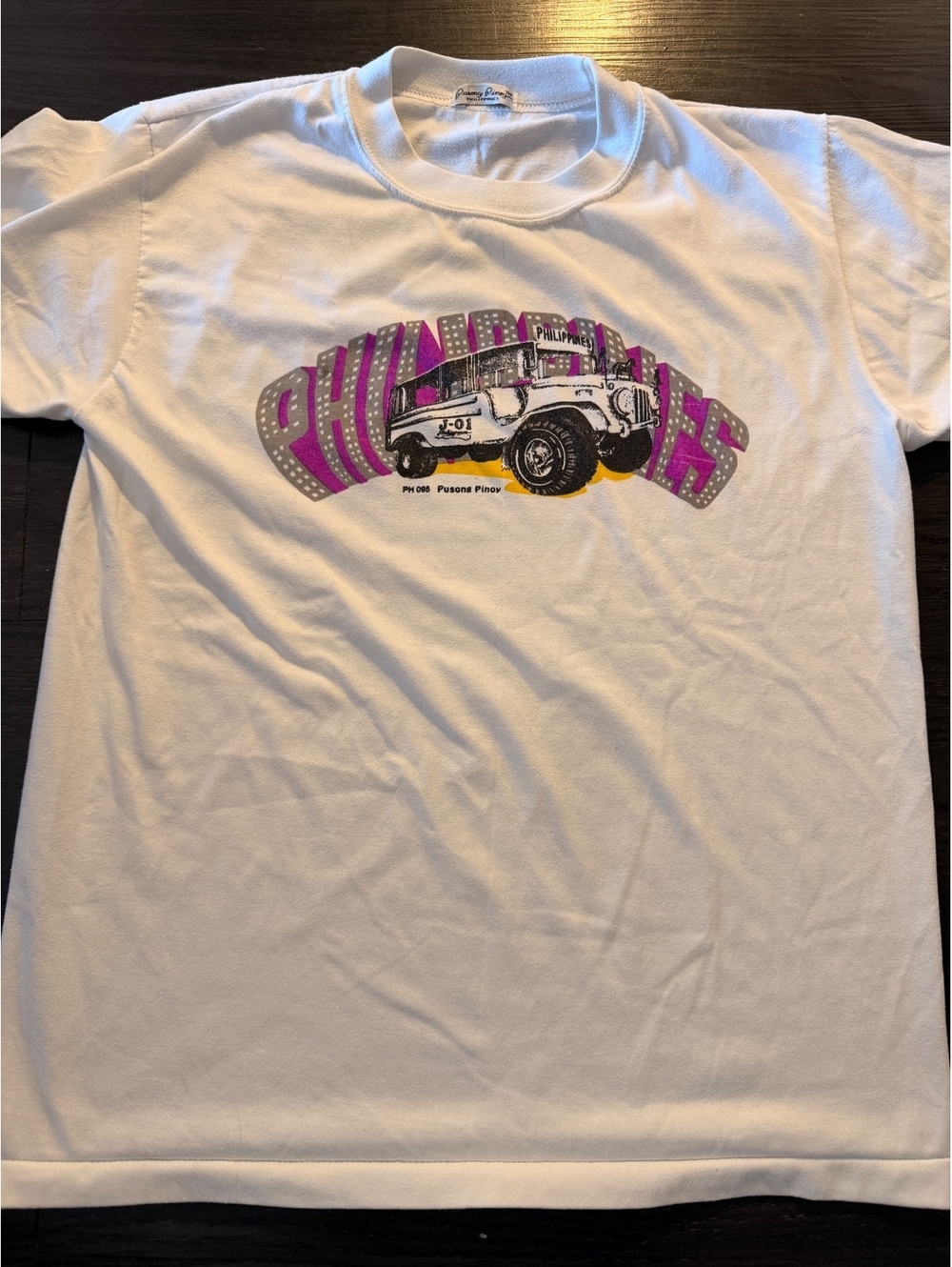 Vintage 90s Pusong Pinoy Philippines Jeepney Tee M